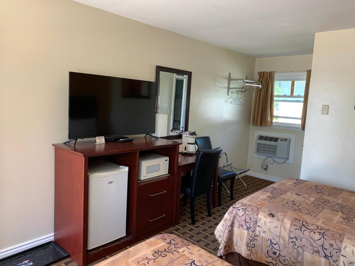 Park Place Motel & Suites Tweed Экстерьер фото