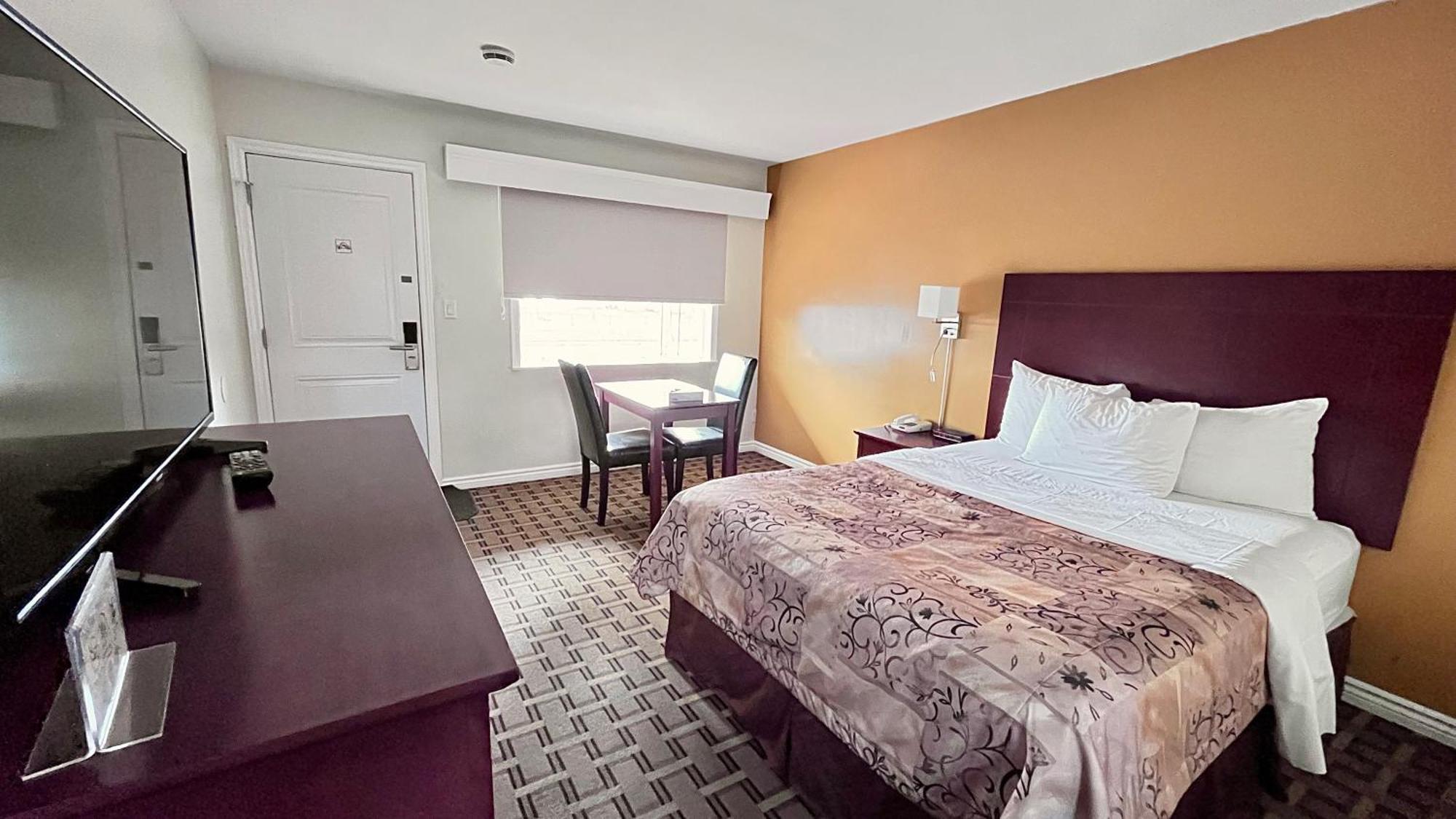 Park Place Motel & Suites Tweed Экстерьер фото